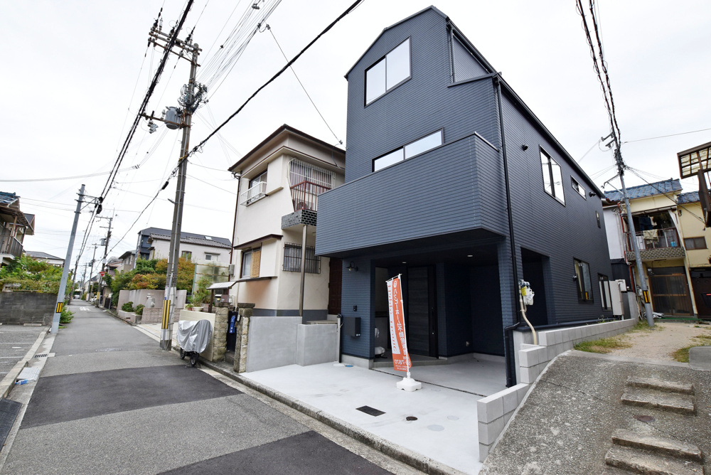 【現場進捗】西宮市浜甲子園2丁目新築戸建て｜限定1邸の最新情報です。の画像