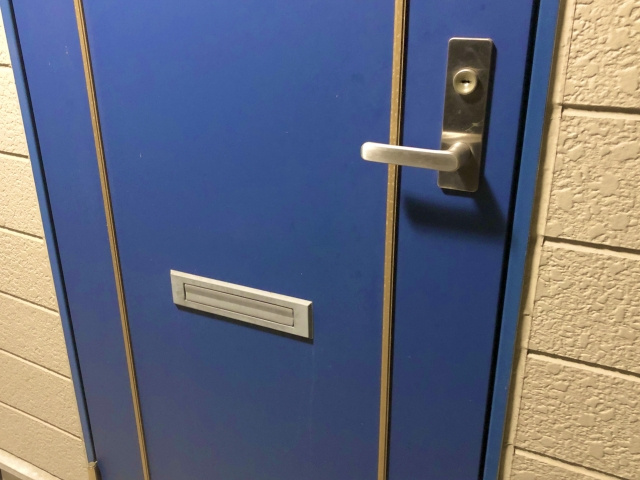 ドアポストを利用した犯罪事例