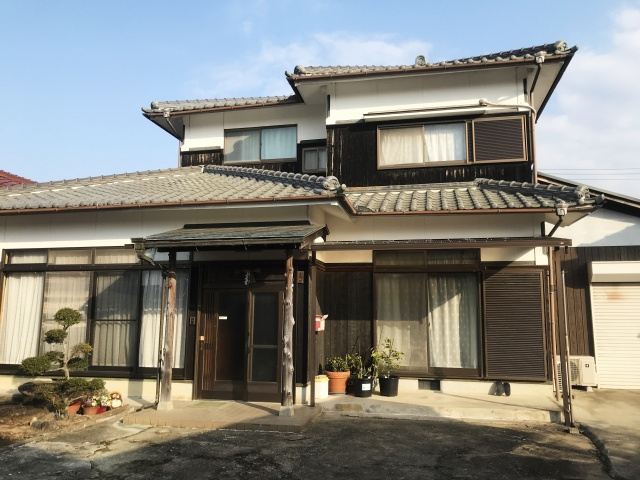 築40年の住宅は売却できる？売れにくい理由や放置のリスクもご紹介の画像