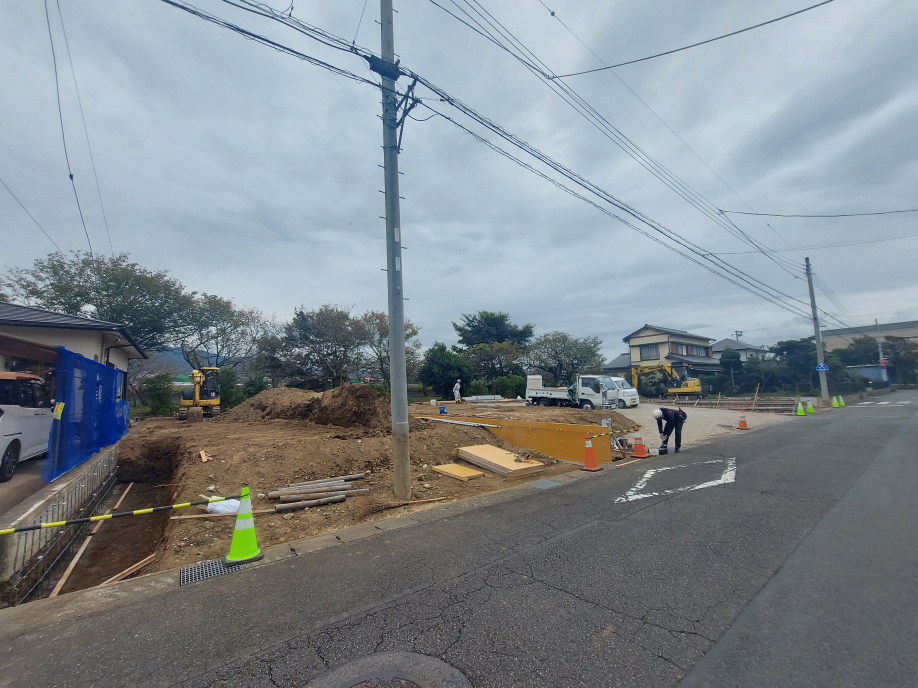 沼津市西添町分譲地　販売中です。（11/1現在工事状況）の画像