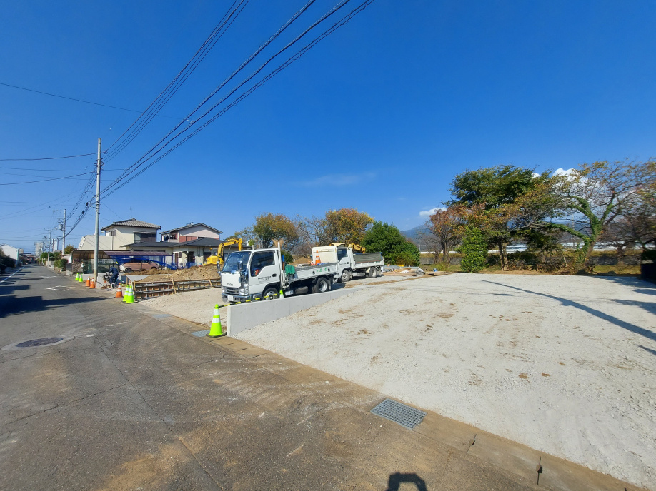 沼津市西添町分譲土地　販売中です。（11/12現在工事状況）の画像