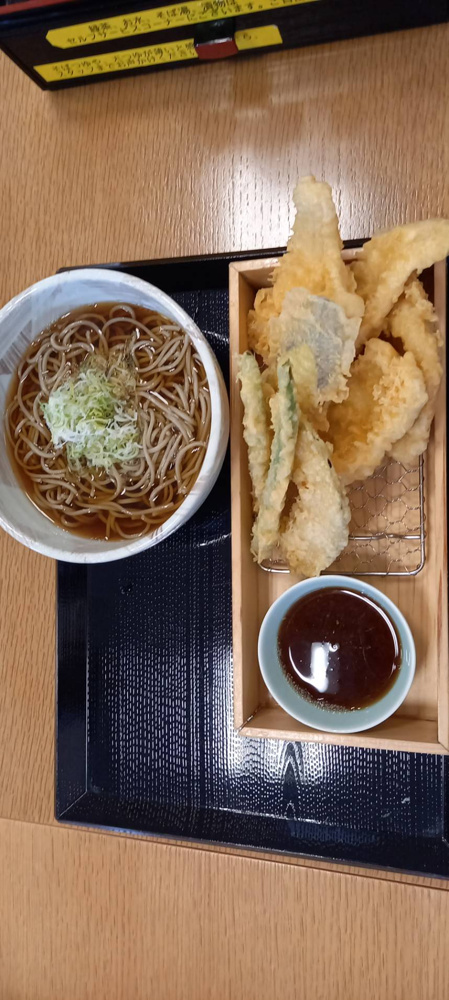沖縄じゃないそばの画像