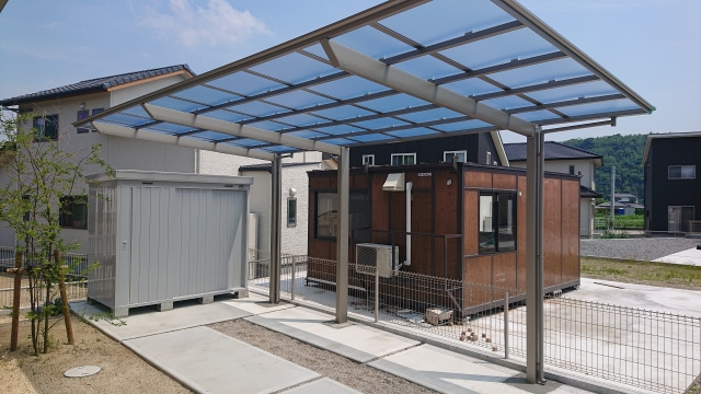 屋根付きの駐車場を設置する際の注意点