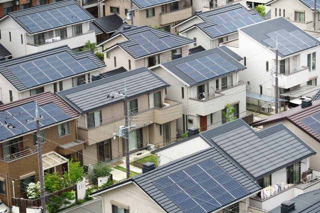 太陽光発電がある家を売却する方法は？高く売却するコツも解説！の画像