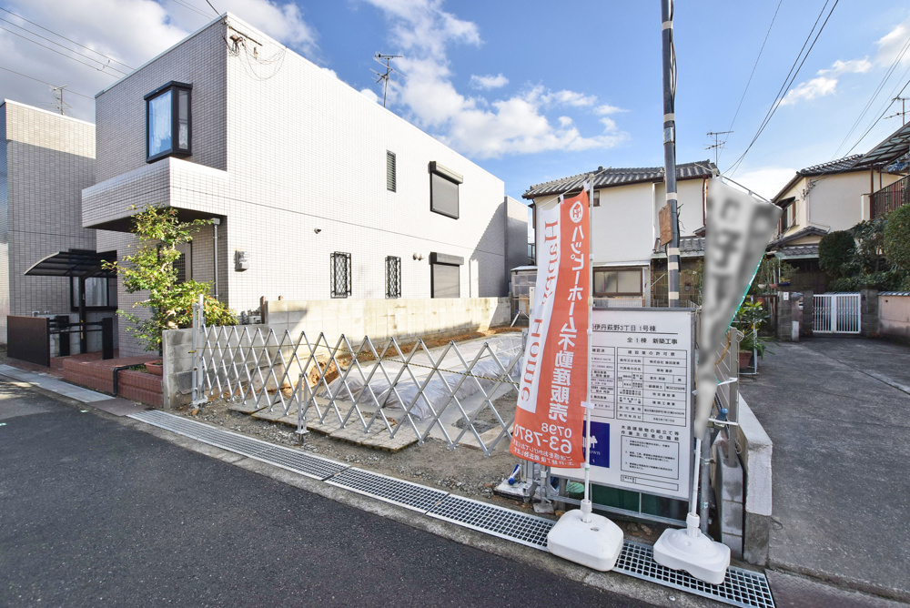 【現場進捗】伊丹市荻野3丁目新築戸建｜限定1邸の最新情報です。の画像