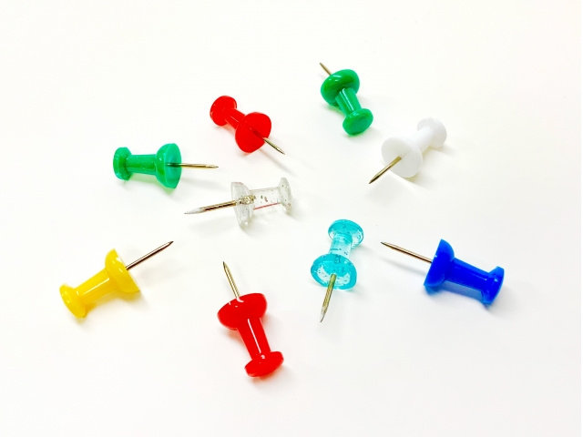 賃貸物件で使える画鋲の代用品