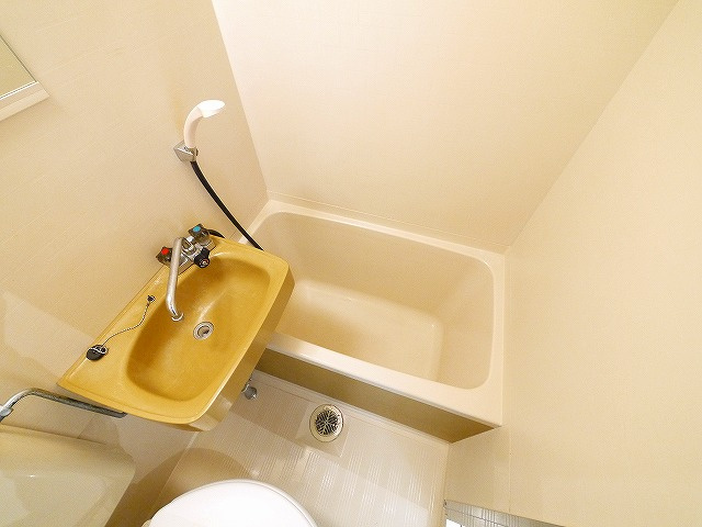 ディアコート奈良（南半田西町）の室内写真3