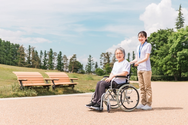 介護施設への入居と住まいの処分の画像