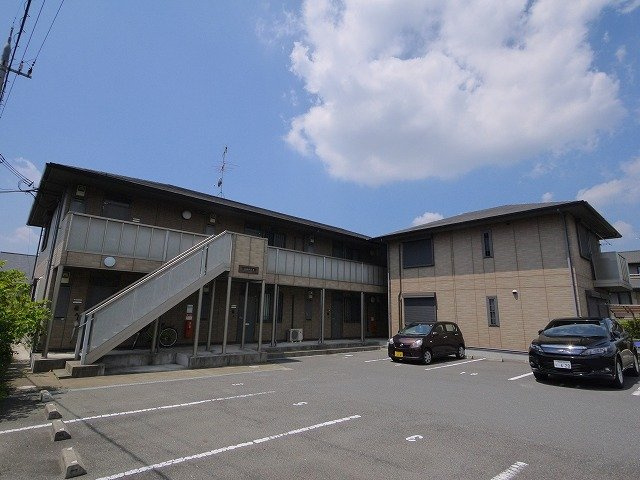 ミエパレスの外観写真