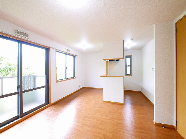 ミエパレスの室内写真1