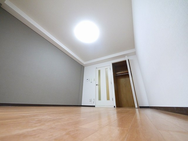 サンコート春日の室内写真1