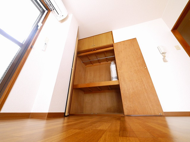 ミオカーナ林小路の室内写真3