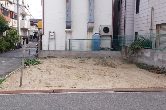 土地売却時に活用できる税金控除とは？損失が出たときの特例や注意点を解説の画像