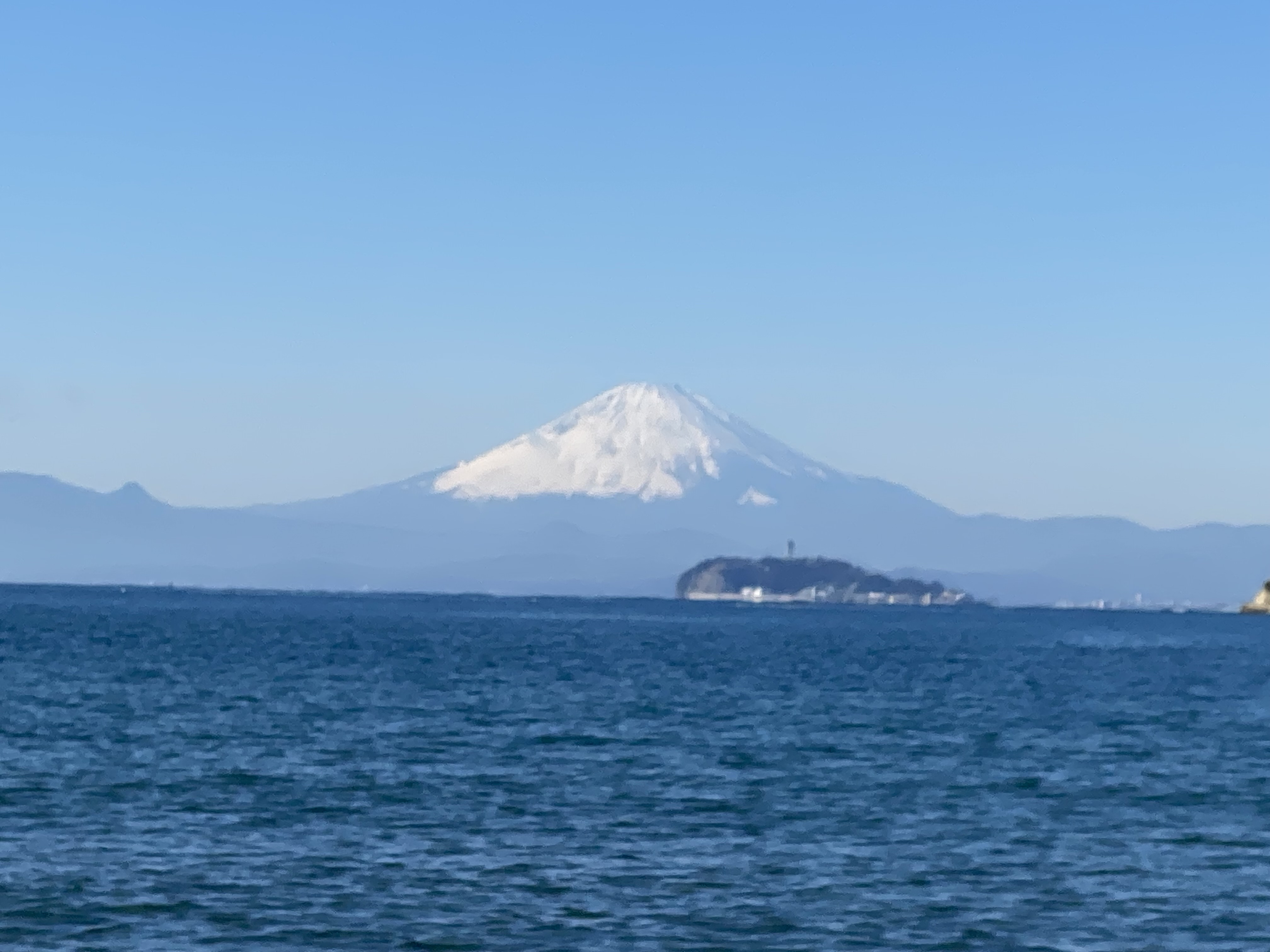 2023年 元日の逗子海岸の画像