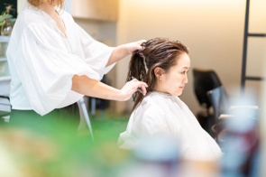 大阪府堺市深井駅周辺のおすすめの美容室2店舗の特徴をご紹介!の画像