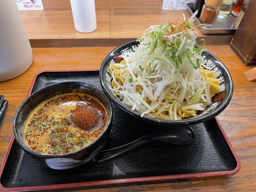 辛いラーメンの画像