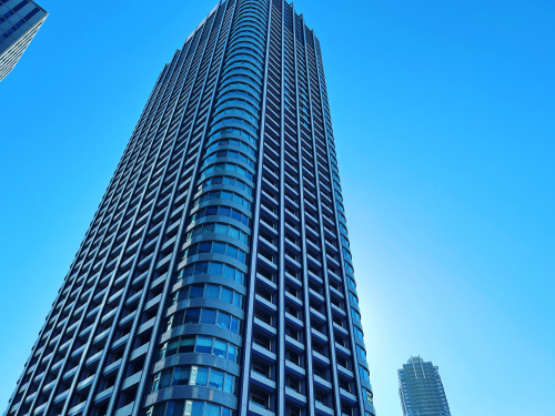 東京ツインパークスを内見｜古さを感じさせない重厚さと東新橋・汐留の暮らしの画像