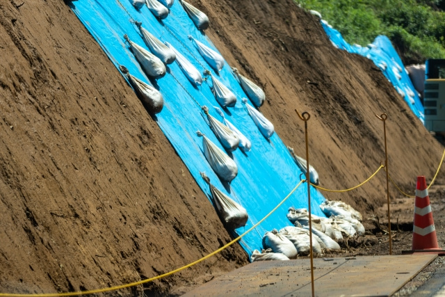 土地の擁壁工事が必要なケースとは？工事の種類と費用をご紹介の画像