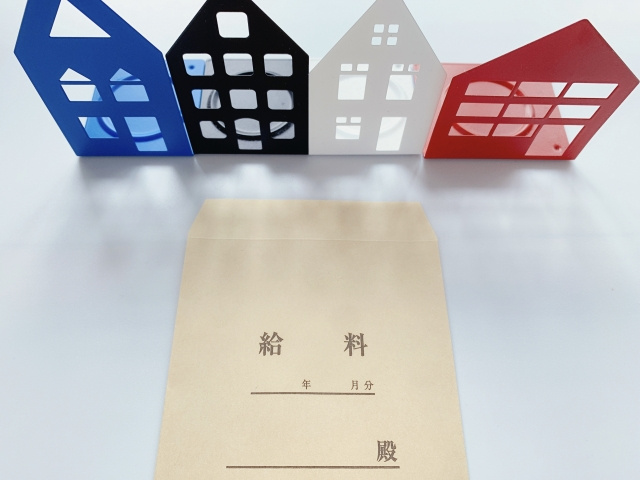 手取り10万円で一人暮らしはできる？家賃の目安や生活費の内訳を解説の画像