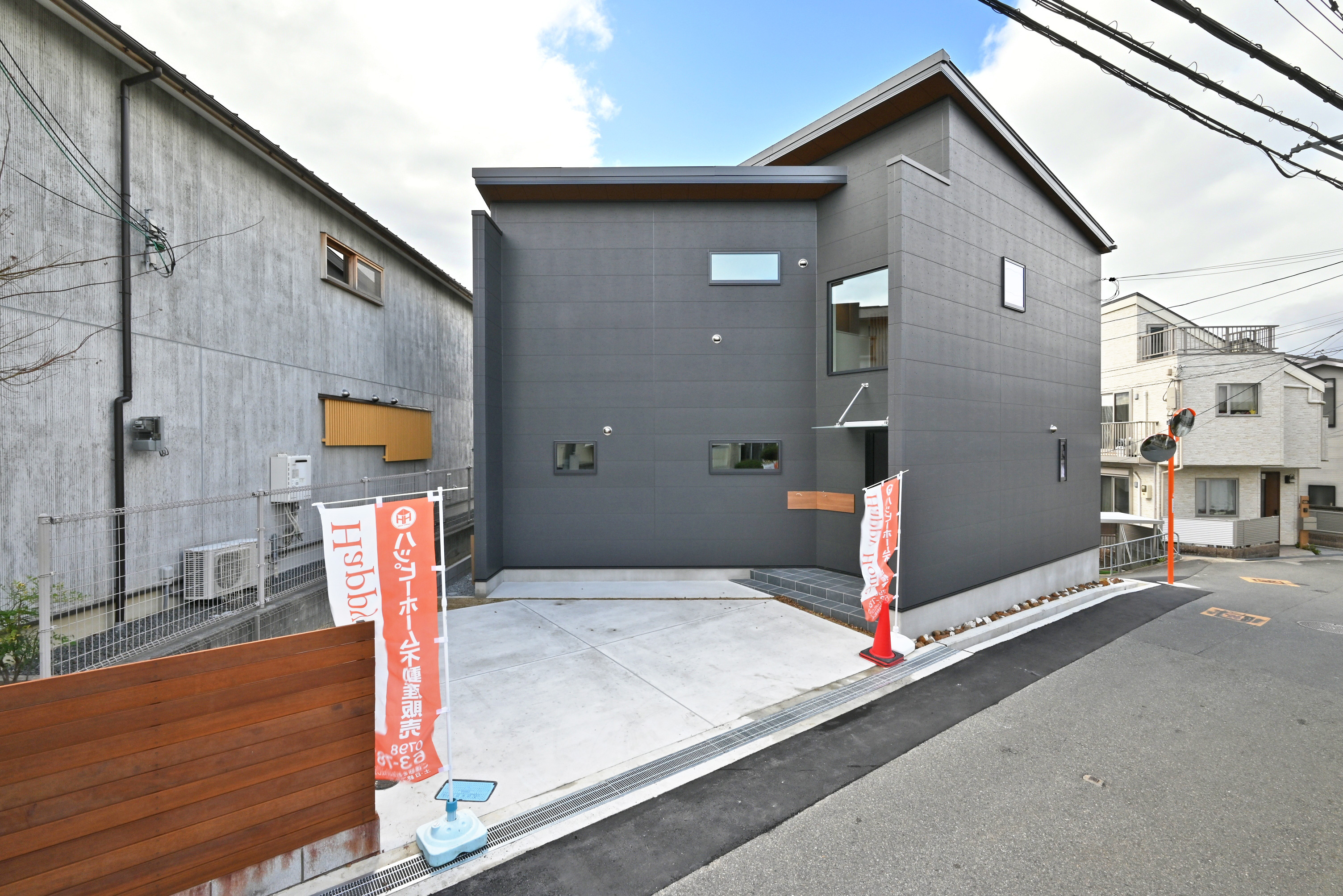 【新規販売】豊中市刀根山6丁目新築戸建｜ハッピータウン刀根山限定1邸の最新情報です。の画像