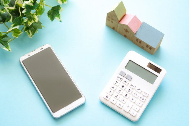 手取り10万円で一人暮らしは可能？平均年収や家賃・生活費をご紹介！