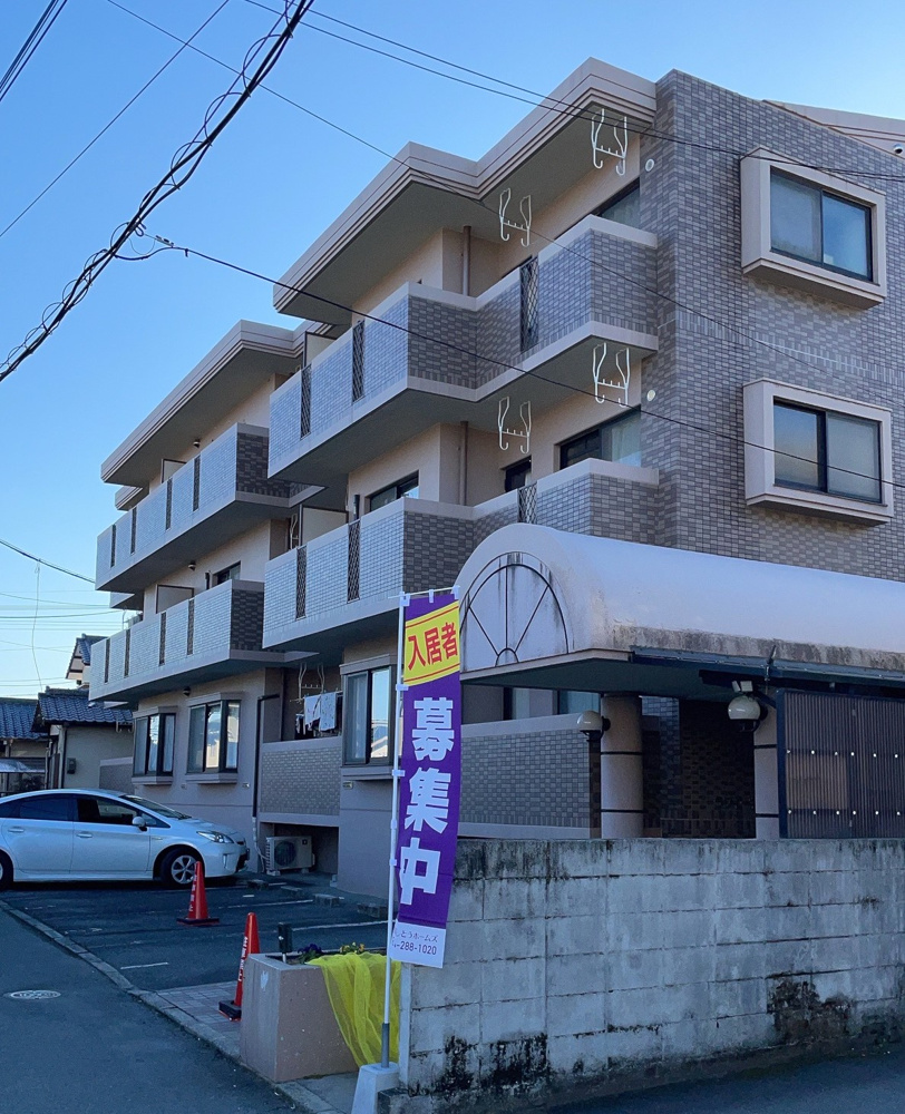 ラフィーネ出水　2LDK賃貸マンションの画像