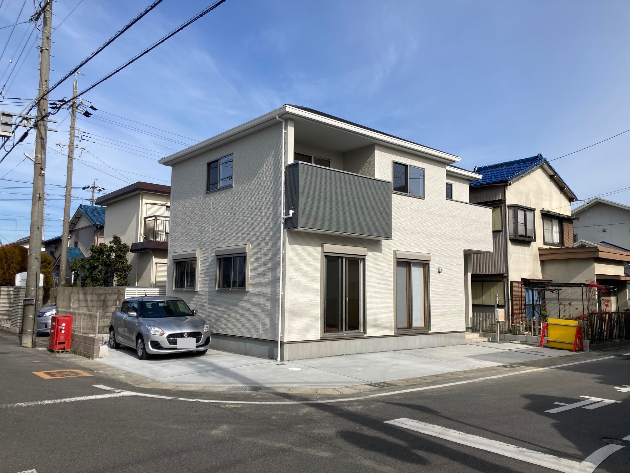 【弥富市の新築住宅】  堂々完成♪弥富市荷之上町　全１棟の画像