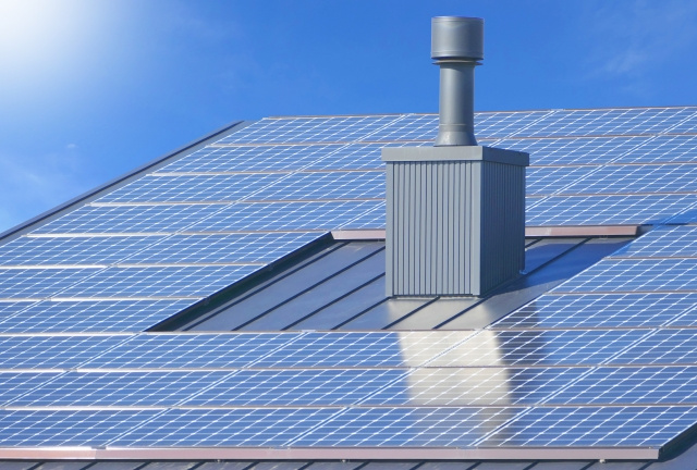 太陽光発電付きの家を高く売却するには？方法やコツをご紹介の画像