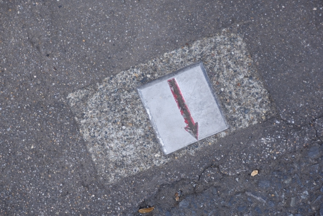 土地の売却時に知りたい「境界線」とは？調べ方や測量にかかる費用を解説の画像