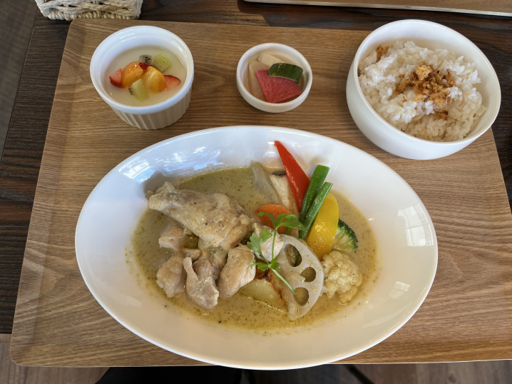 OYASAI・CAFE３２　オープンです！の画像