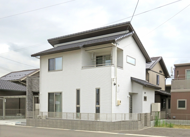 中古住宅を処分する方法とは？所有するリスクや売却するときの注意点の画像