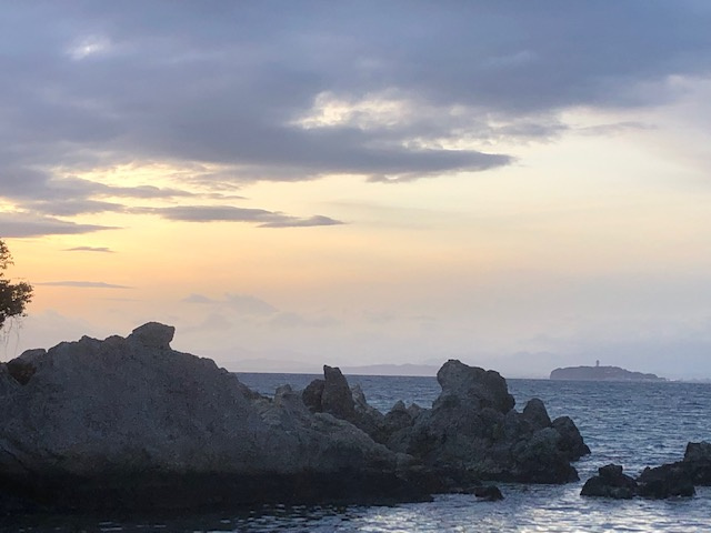 夕暮れ時の画像