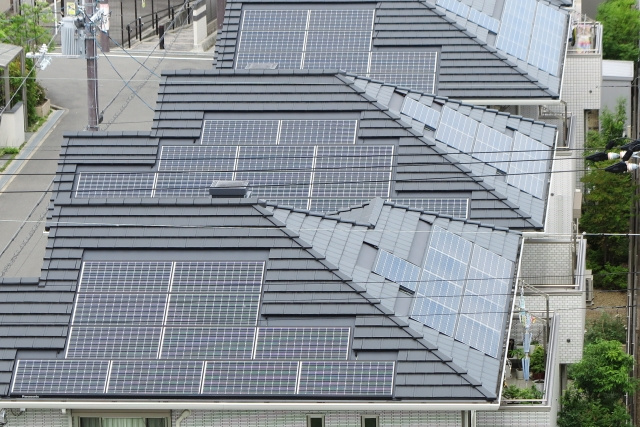太陽光発電付きの家を売却する方法とは？高く売るためのコツをご紹介！の画像