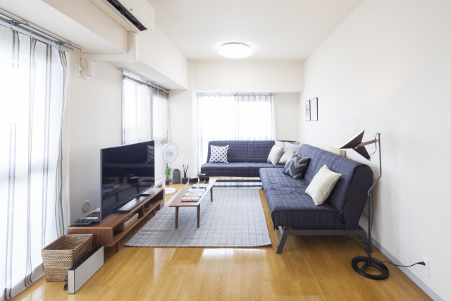 10畳の部屋の広さは一人暮らしできる？おすすめのレイアウトをご紹介の画像