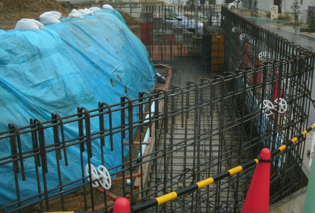 土地の斜面に必要な擁壁工事とは？その種類や工事費用を解説の画像