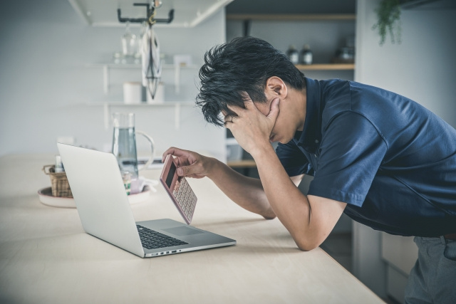 自己破産で不動産売却するタイミングやメリットについて解説！の画像