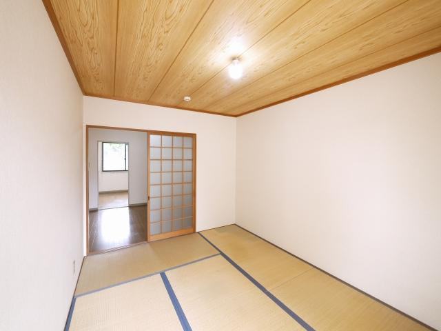 チェリーヒルズ（桜ケ丘）の室内写真3