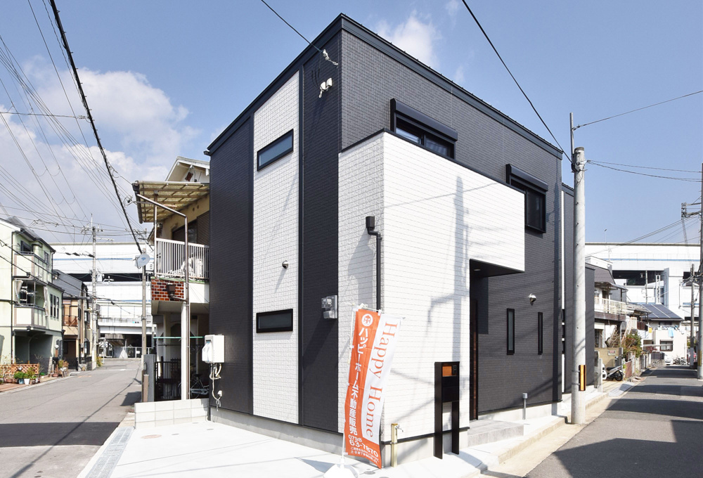 【内覧開始】尼崎市武庫川町3丁目新築戸建｜限定1邸の最新情報です。の画像