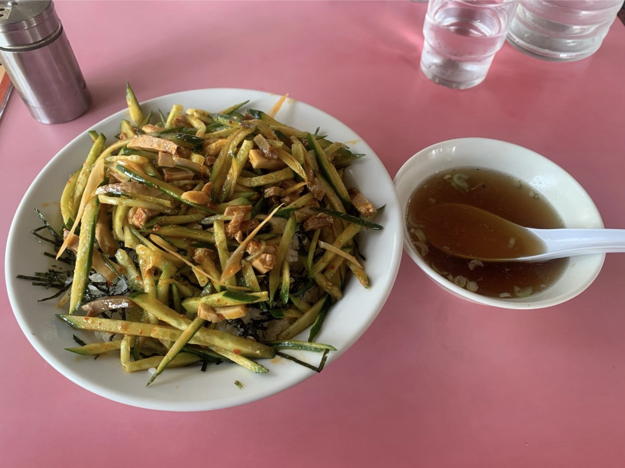 外出飯の画像