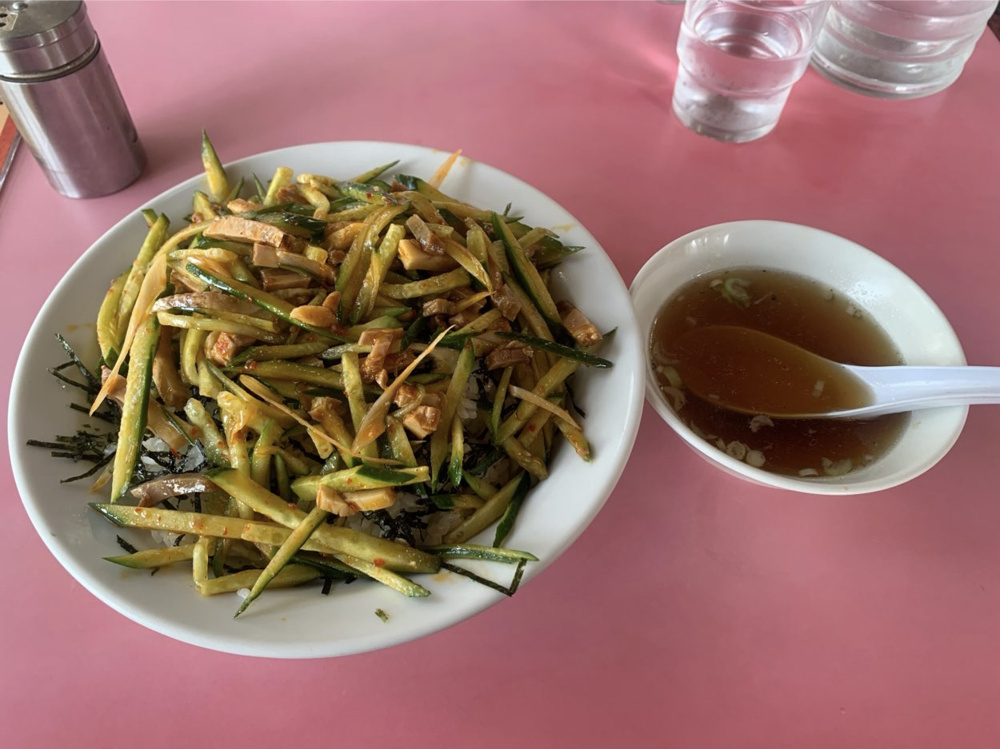外出飯の画像