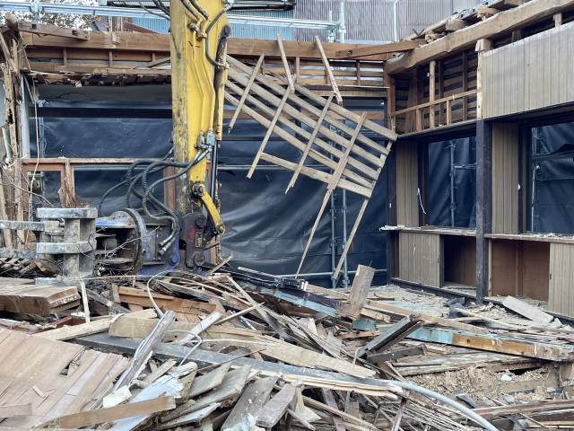 家があるまま売却vs.解体して売却　どちらが得？の画像