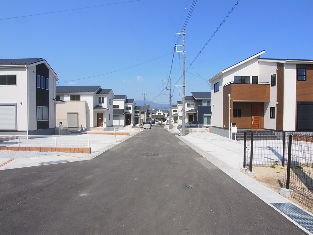 渋川市石原新築分譲住宅全11棟完成間近！の画像