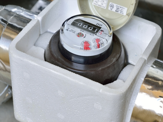 賃貸経営で利用する水道の私設メーターの仕組みと交換義務