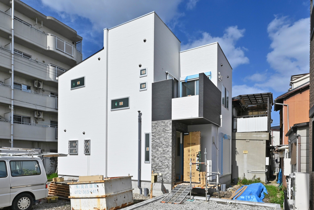 【内覧開始】尼崎市次屋2丁目新築戸建｜グレースタウン次屋全3区画の最新情報です。の画像