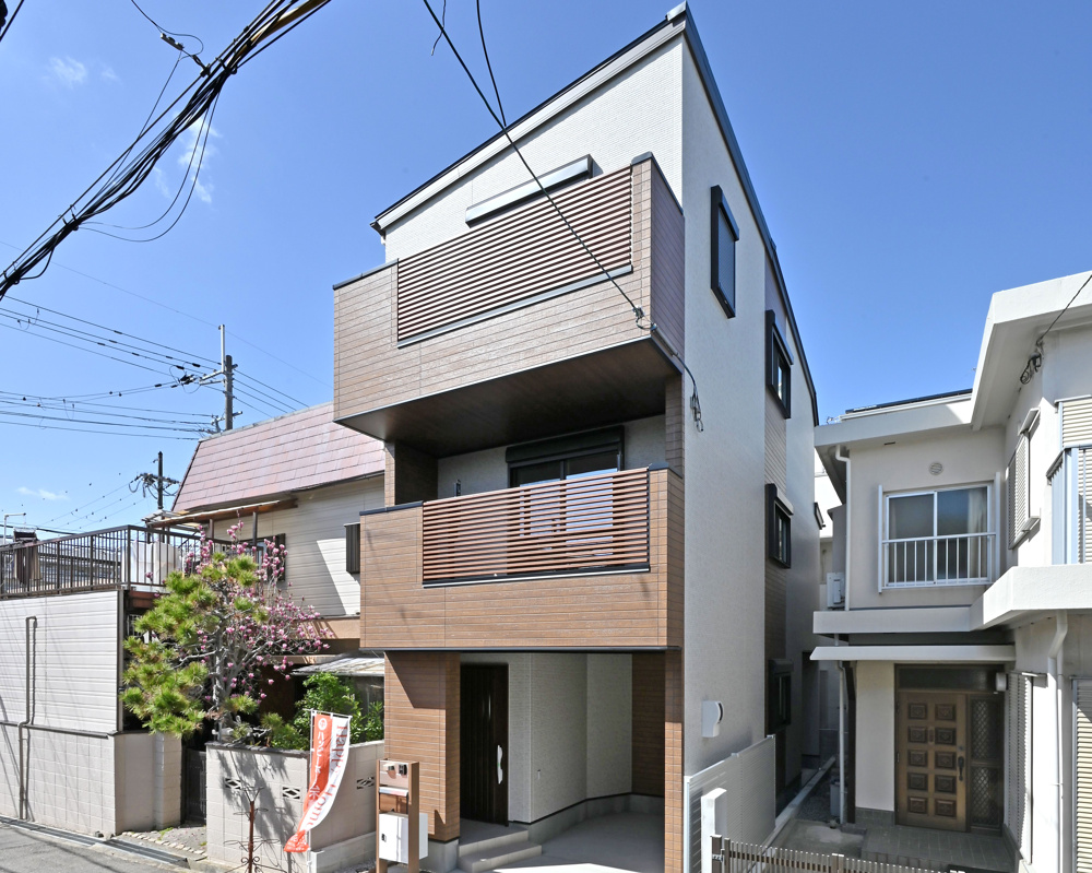 【内覧開始】尼崎市常松1丁目新築戸建｜限定1邸の最新情報です。の画像