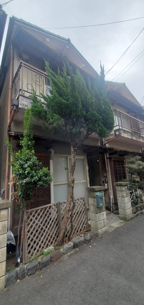 売主様と障子はりの画像