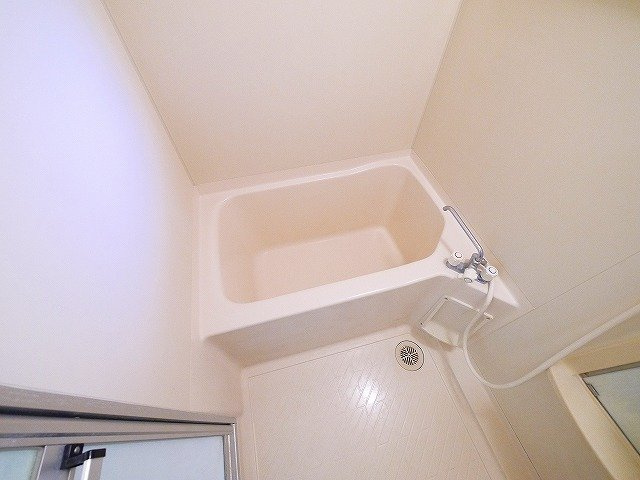 ジョイフル東生駒B棟の室内写真2