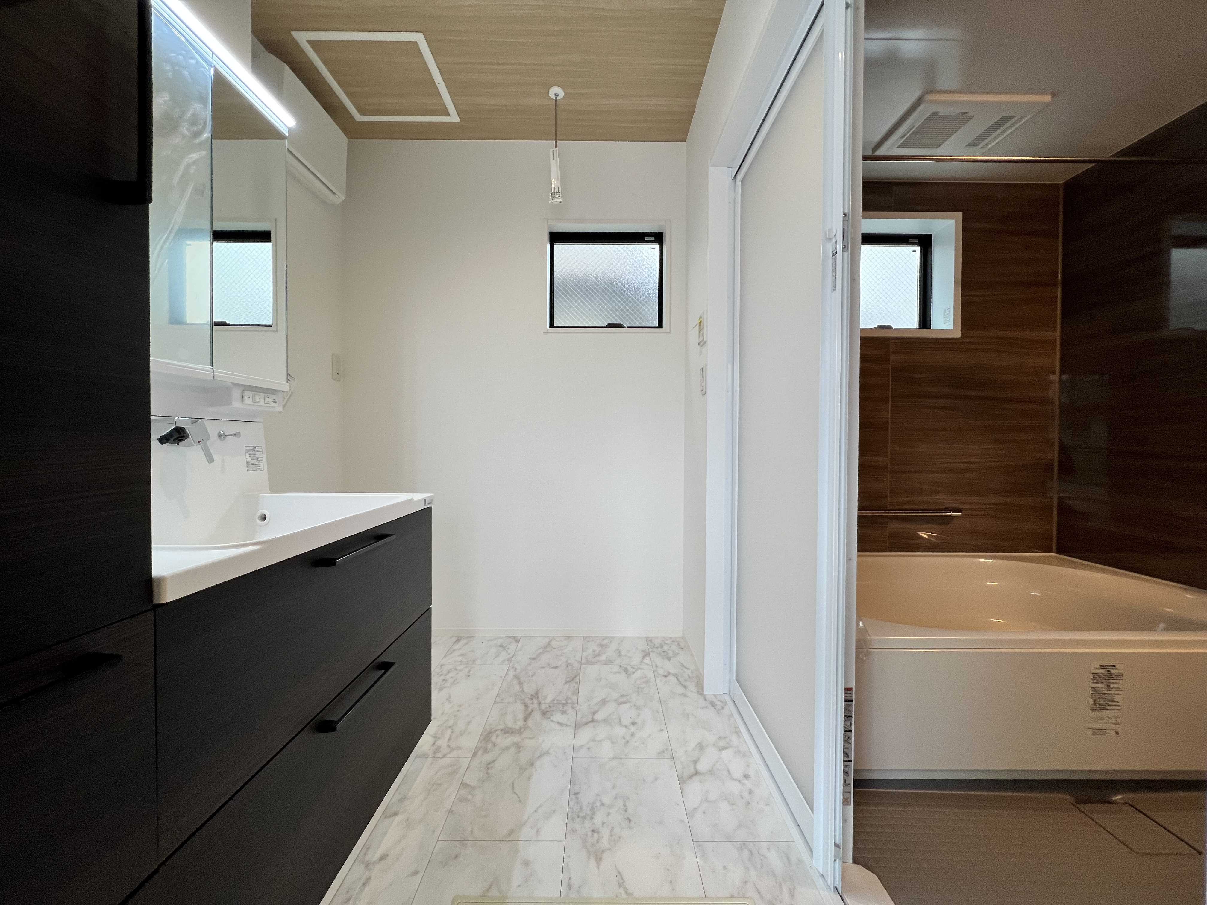 洗面所