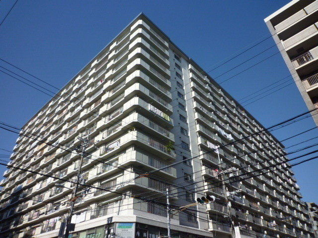 1階にはスーパーマーケット！淀川区東三国の駅近中古マンションをご紹介