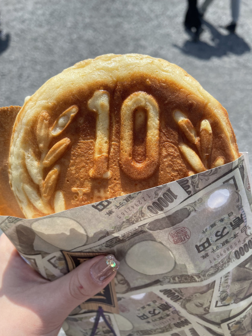 10円パンの画像